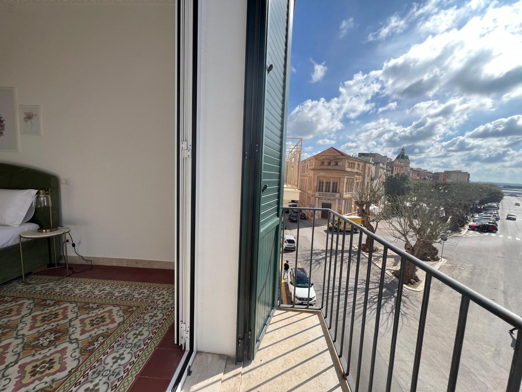 Capitano Apartments - Trapani City Centre 외부 사진